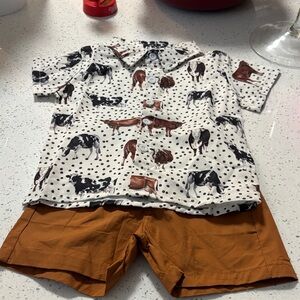 Kids Cow Print shorts set  NWT